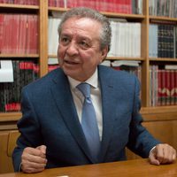 Sigue el drama en Cruz Azul: desconocen a Víctor Garcés como vicepresidente del equipo
