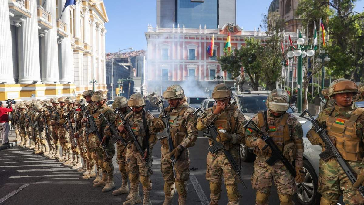 Bolivia ha tenido varios golpes de Estado desde su independencia. Fuente: (X)