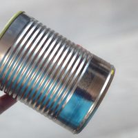 Desempolvá las latas vacías que hay en tu hogar: reciclalas y explotá tu creatividad con esta idea de contenedor