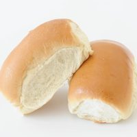 La receta de pan pebete que tu familia va a amar: sin huevo, sin aceite y bien esponjoso