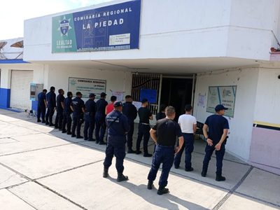 Escalan las protestas de elementos de la Guardia Civil de Michoacán