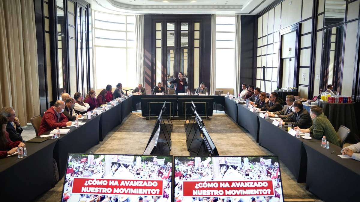 Reunión de morenistas