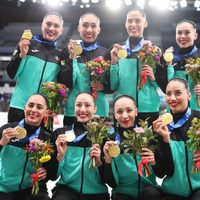 Equipo de mexicano de natación artística gana oro en la Copa del Mundo