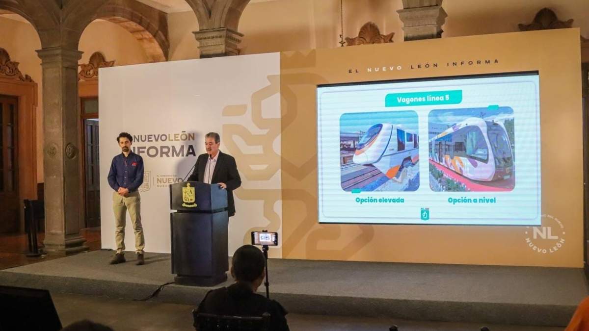 El secretario de Movilidad y Planeación Urbana, Hernán Villarreal