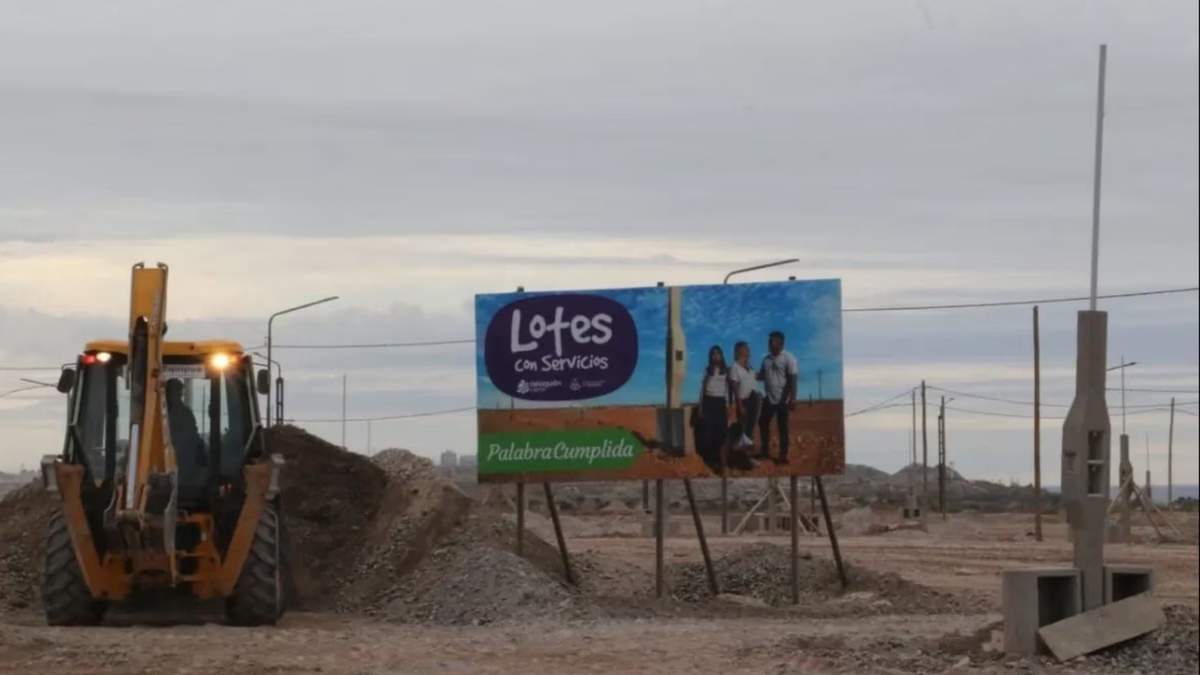 El proyecto es similar a lo que ya se llevó adelante en Neuquén Capital con la entrega de lotes con servicios. Fuente: (Municipalidad de Neuquén).