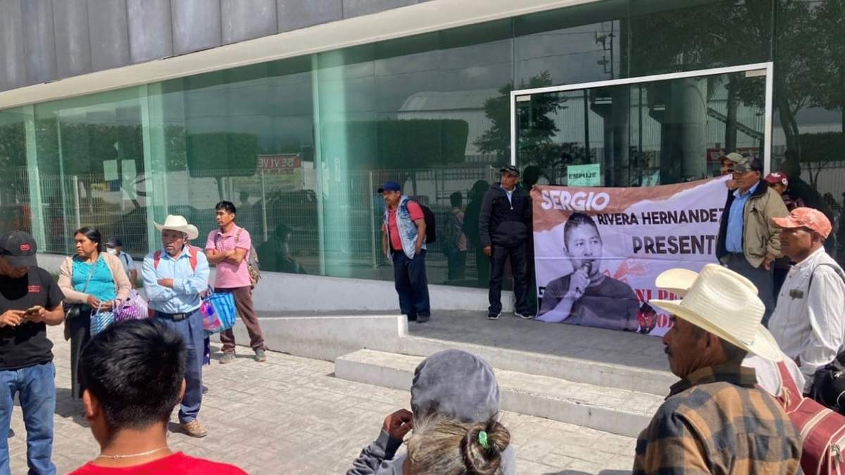 Protesta a cinco años de la desaparición del activista