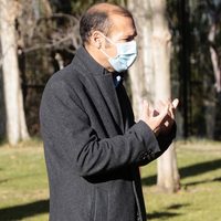 Omar Gutiérrez destacó avances claves para dos localidades neuquinas