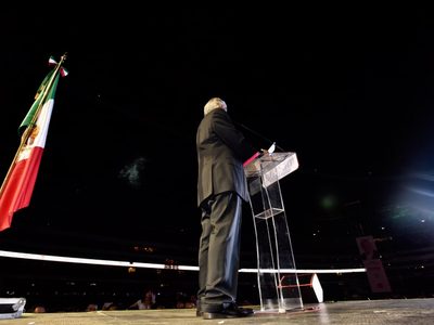 Está en declive el poder de AMLO y le pasará factura a Morena, asegura su exasesor de campaña