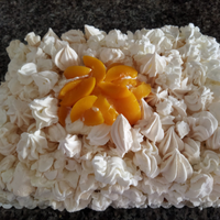 Postre fresco de duraznos sin horno, ideal para lucirte en los días calor y sin esforzarte demasiado