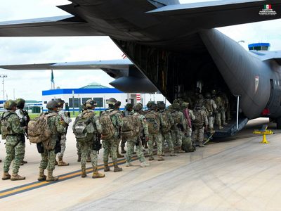 Sedena envía elementos de las Fuerzas Especiales para contener ola de violencia en Sinaloa