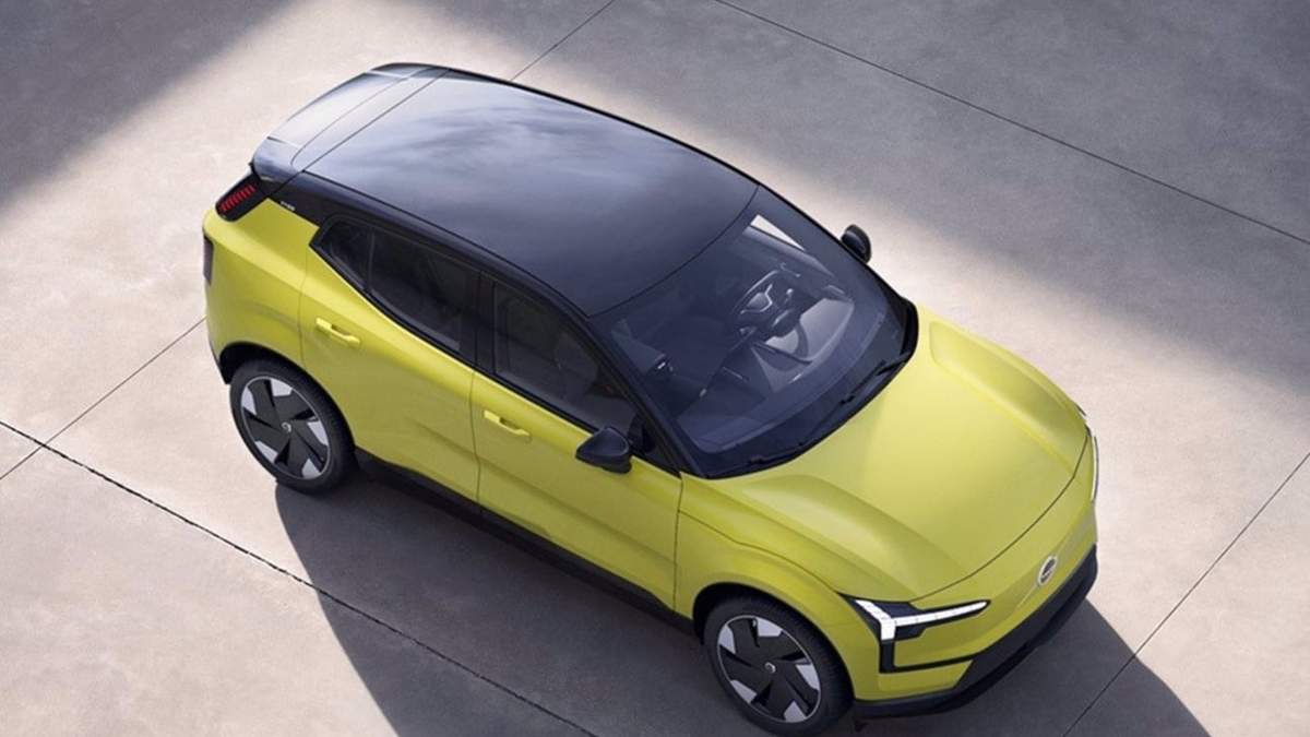 Un coche de la marca Volvo