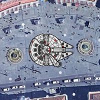 Estacionar el Halcón Milenario en la Puerta del Sol y otros datos sobre naves de la ciencia ficción