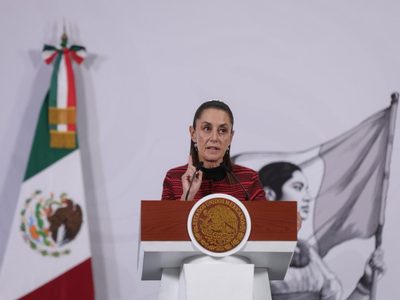 Sheinbaum asegura que donó 20 mil pesos como ayuda humanitaria a Cuba tras llamado de AMLO