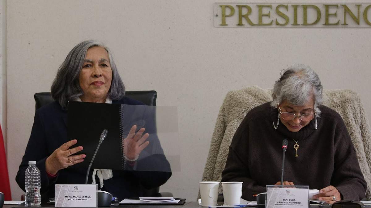 María Estela Ríos González y la senadora Olga Sánchez Cordero