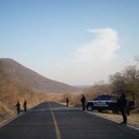 Michoacán se "calienta": semana de bloqueos con vehículos incendiados y ataques a patrullas