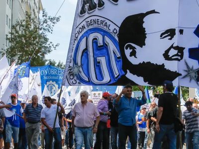 El Gobierno Nacional volvió a cuestionar fuertemente a la CGT tras el paro general