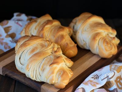 Pan de manteca: con pocos ingredientes y con una textura irresistible, la receta que no vas a parar de hacer