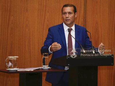 Omar Gutiérrez se reunirá mañana con autoridades de Shell y ExxonMobil