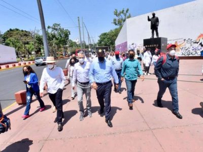 Rector encabeza marcha de la UdeG ante casos de violencia contra estudiantes