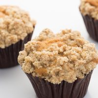 Muffins rellenos con crumble: tentate con esta receta increíble para una tarde a puros mates