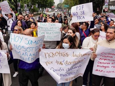 Por segundo día consecutivo trabajadores del Poder Judicial se manifiestan en el Senado