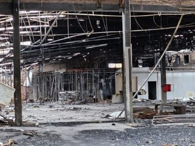 Hay aval judicial para iniciar obras en el galpón incendiado en el barrio Belgrano