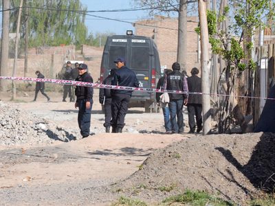 Crimen en Cipolletti: balearon a un joven de 19 años en el barrio Anai Mapu
