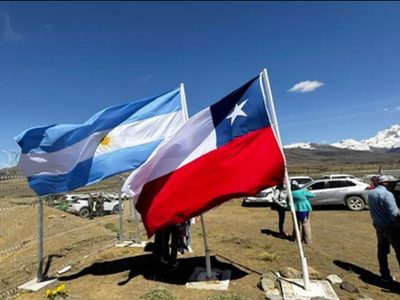 Autoridades de Argentina y Chile dejaron habilitado el Paso Internacional Pichachén