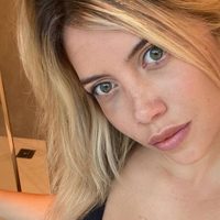 ¡Sorpresa! Mirá la reacción de Wanda Nara tras realizar un desafío de Instagram
