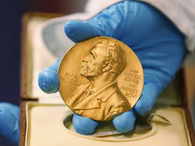 Nobel de Medicina para tres médicos que resolvieron “un importante problema de salud mundial”