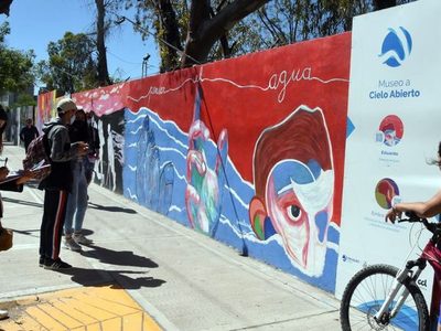 "Museo a Cielo Abierto": de qué se trata el nuevo proyecto que tiñe de colores a Neuquén Capital