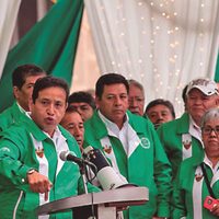 El "charrismo" sindical se aferra a sus cotos de poder