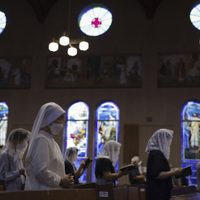 Nagasaki recuerda la bomba atómica con llamado a abolir armas