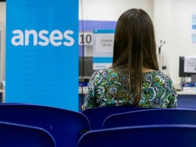 ANSES oficializó la jubilación para mujeres sin aportes: cómo realizar la inscripción