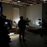 “Chronovisor”, la apuesta internacional de Alex Peña, diseñador de producción mexicano