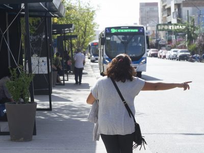 Habrá transporte público en Neuquén hasta las 19 horas y no pasará el camión de basura