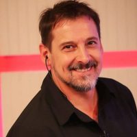 “Cuando vi sus ojos”: entre lágrimas, Sergio Verón contó cómo logró formar una familia