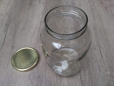 Si tenés un frasco de vidrio sin usar, no lo tires: creá este útil proyecto para reemplazar la clásica caja de pañuelos