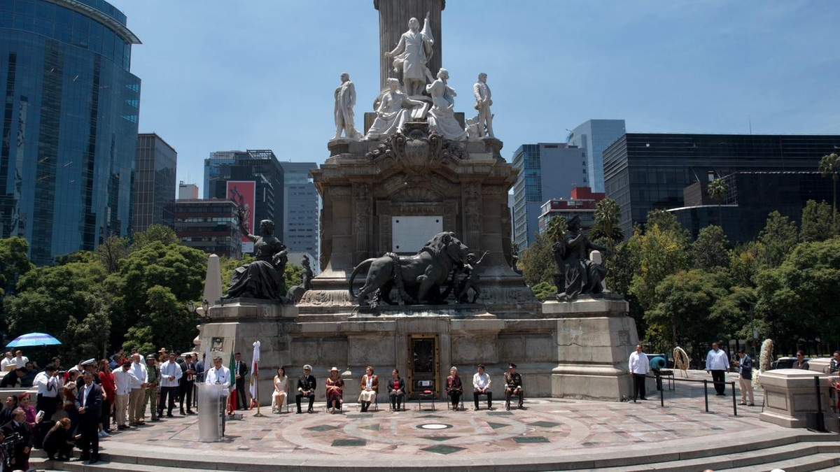 La transformación debe continuar, dice Américo desde el Ángel de la Independencia
