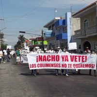 Ante alza en inseguridad, colimenses protestan y piden renuncia del gobernador