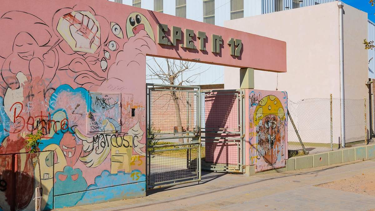 Obra de ampliación de la EPET 17. Fuente: (Facebook)