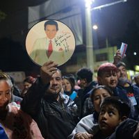 Acuerdan homenajes para José José en Miami y Ciudad de México