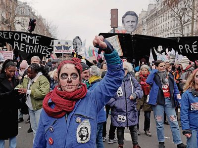 Reforma al sistema de pensiones: Macron vuelve a desatar la ira popular
