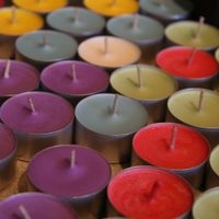 No gastés fortuna: creá velas nuevas con los restos de las viejas y con cosas que tenés en casa