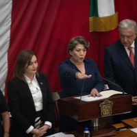 Delfina Gómez rinde protesta; va por ratificación de mandato y universalidad de programas sociales