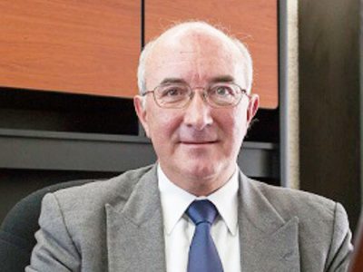Antonio Cabrera, sacerdote de los Legionarios de Cristo, es detenido por abuso sexual de un menor