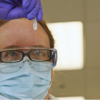 Medicamento contra artritis reumatoide ayudaría en tratamiento de covid-19