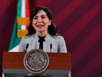 García Vilchis arremete esta vez contra Pablo Majluf, Claudia Ramírez y Macario Schettino