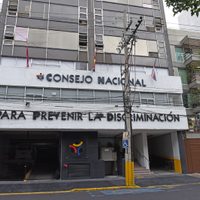 Conapred abrirá queja contra hospital que negó atención a mujer trans atacada con ácido