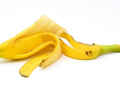 Los 2 motivos por los que nunca pero nunca tenés que tirar las cáscaras de banana